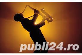 Saxofonist acordeonist pianist si solistă muzica internationala si romaneasca  in Constanta