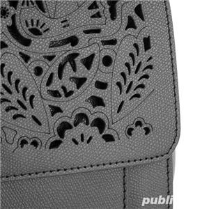  Doua posete din piele, neagra. Noi cu/fara eticheta. LIVRARE GRATUITA - imagine 3