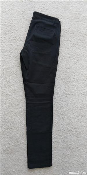 vand pantaloni de Dama .produs calitate,...marimea 38