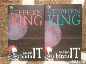 Orasul bantuit-Stephen King (2 vol)