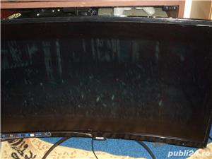 Monitor Ultra Curve Philips 75x45 cm merce  i pe post de televizor (Schimb) - imagine 2