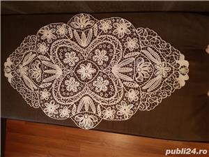 Vand fata de masamanual lucrata 