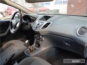 Dezmembram Ford Fiesta an 2011 - imagine 4