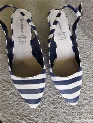 Pantofi dama alb-albastru cu dungi - 37 