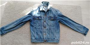 vand HAINA blugi sport mărime M,noua,produs calitate,import.