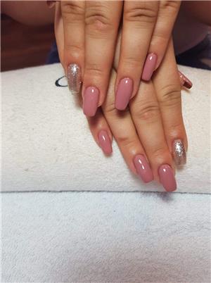 unghii cu gel 100 - imagine 2