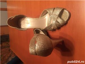 Pantofi aurii - imagine 3