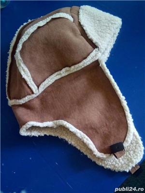 vand Caciula sport/fashion noua nouta produs de calitate.import