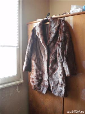 2 paltoane din blana naturala pentru femei