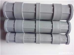 Clipsuri din PVC pentru prinderea foliei pentru solarii