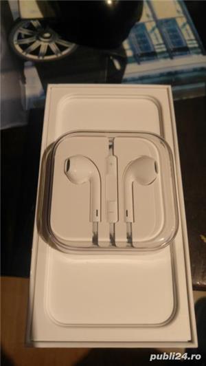 Căști originale 
