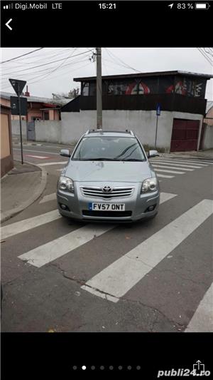 Dezmembrez Toyota Avensis 2.2 