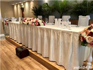 Inchirieri Inchiriem Inchiriez huse scaun, fete de masa pentru evenimente nunta-botez - imagine 9