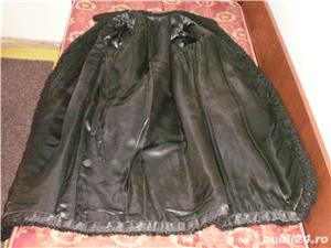 Palton lung din blana de astrahan, pentru femei - imagine 3