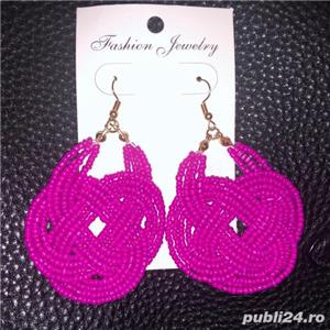 Cercei roz 