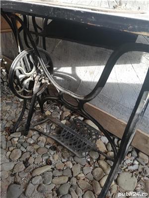 Masina de cusut Singer - imagine 3