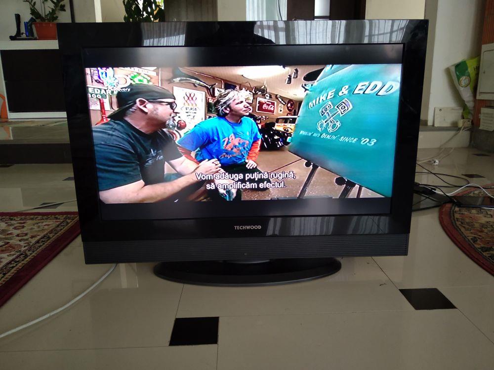 Vind lcd TECHWOOD 82cm funcțional perfect,Telecom.origin.-PIP-PAP,hdmi,Usb,estetic 10 din 10.