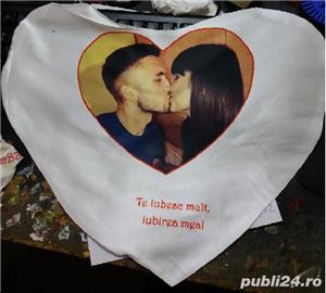 PERNA INIMA   PATRATA 40CMX40CM=50lei  20cmx20cm =30lei -  PERSONALIZATA (alba cu rosu) - imagine 7