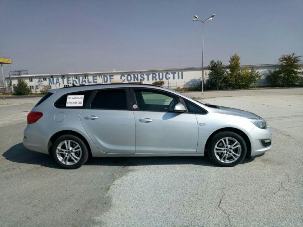 Opel Astra J - imagine 2