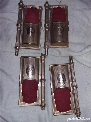 Dispensor tigari cutie muzicala,cutie muzicala tip carusel,Cutie veche muzicala suport pt.tigari,ANT - imagine 6