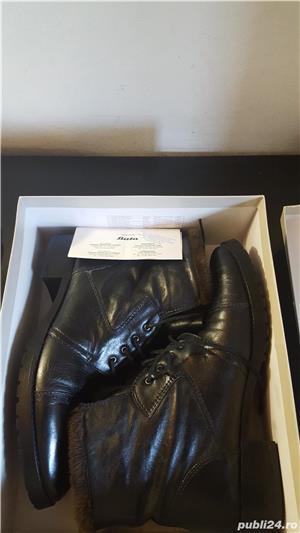 ghete negre din piele imblanite BATA marimea 40 - imagine 2