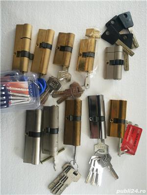 Reparatii si deblocari usi metalice - imagine 2