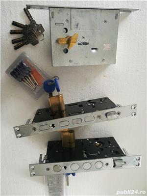 Reparatii si deblocari usi metalice - imagine 3