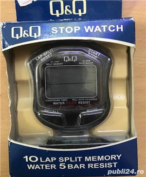 Cronometru Q&Q HS 45 10 LAP Memory