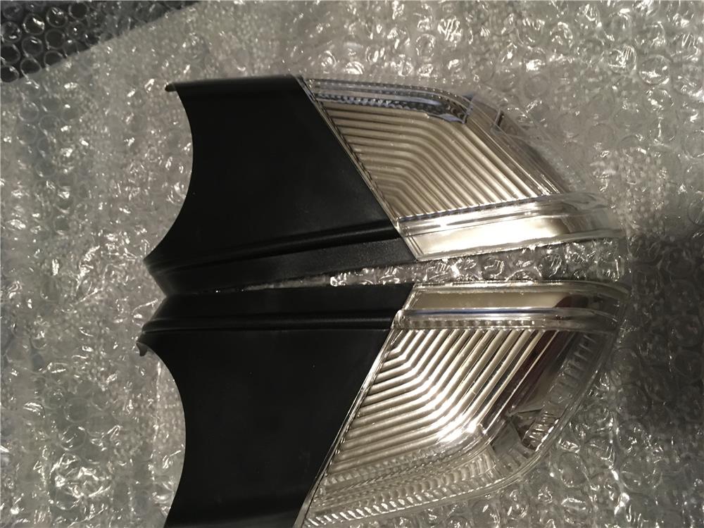 Semnalizatoare LED oglindă vw Polo / Skoda Octavia 2