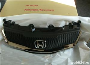 Grila fata, Honda Civic, ani 2006-2011 - imagine 4