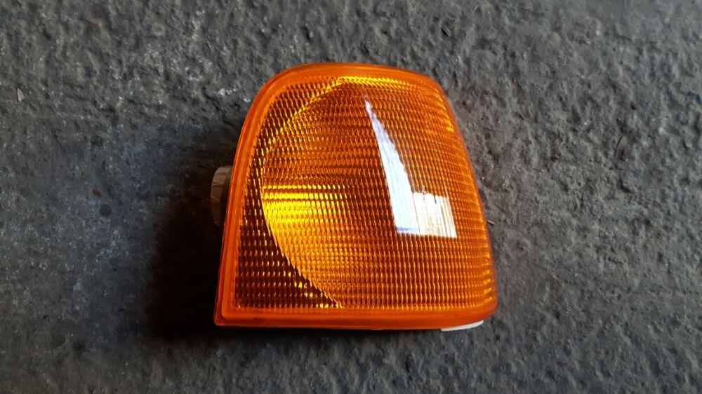 Lampa semnal fata. - imagine 3