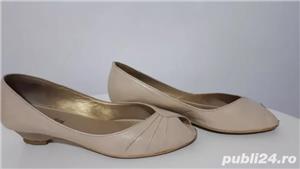 Sandale piele cu toc mic 