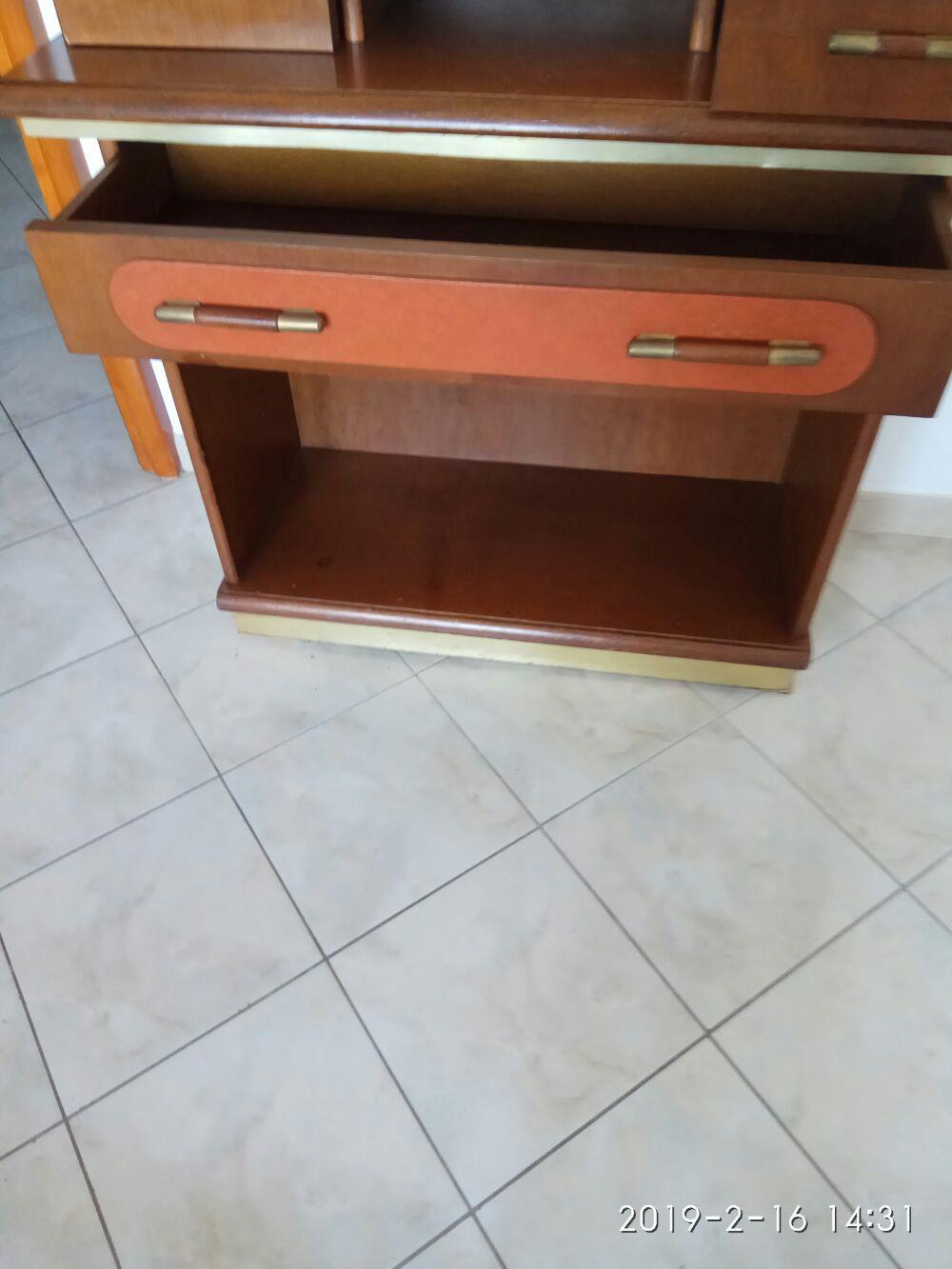 Vand comoda con oglinda  - imagine 3