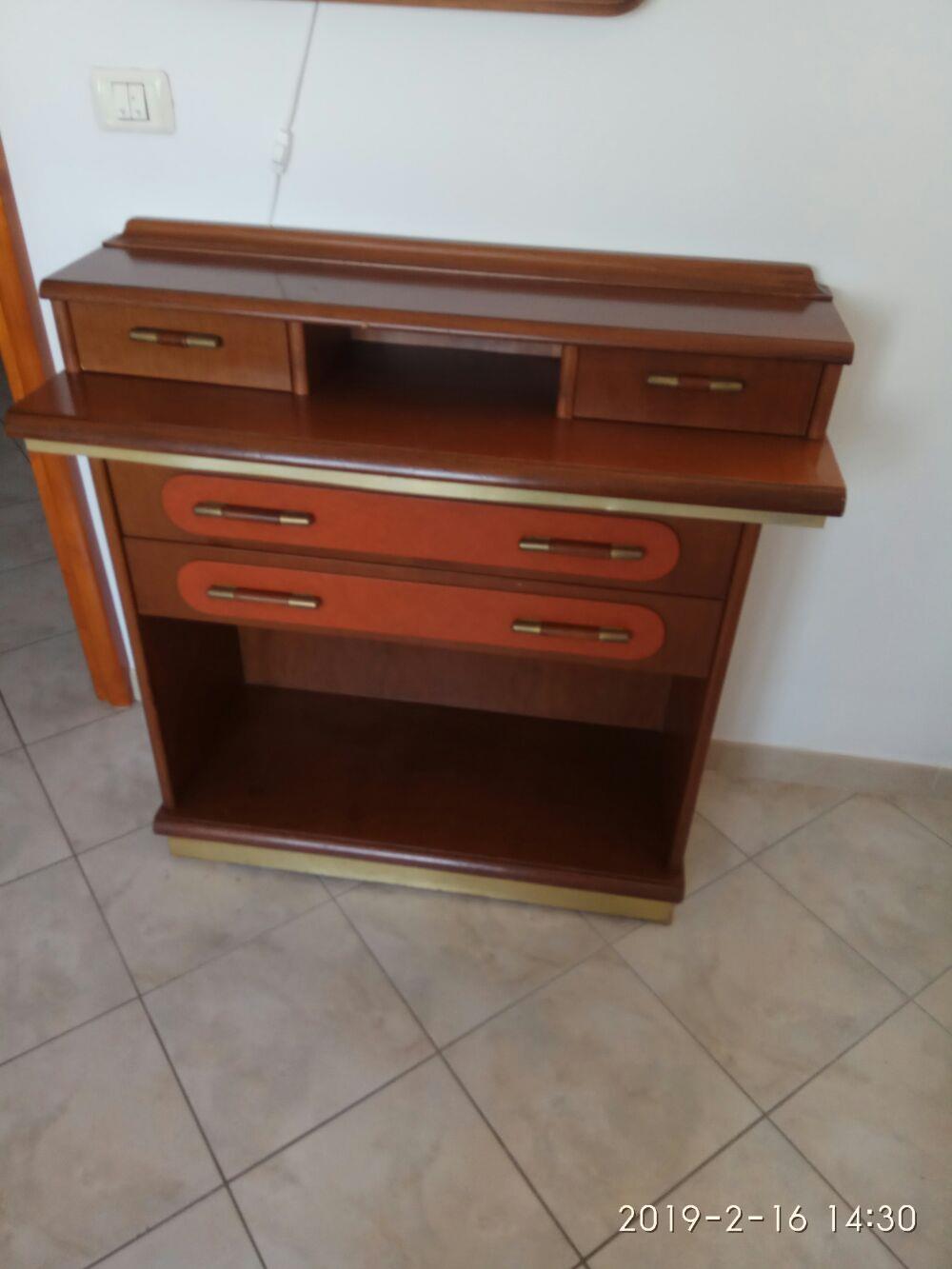 Vand comoda con oglinda  - imagine 9