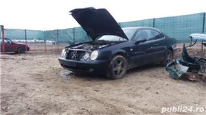 Dezmembrez Mercedes CLK 208 1999 3.2 benzina