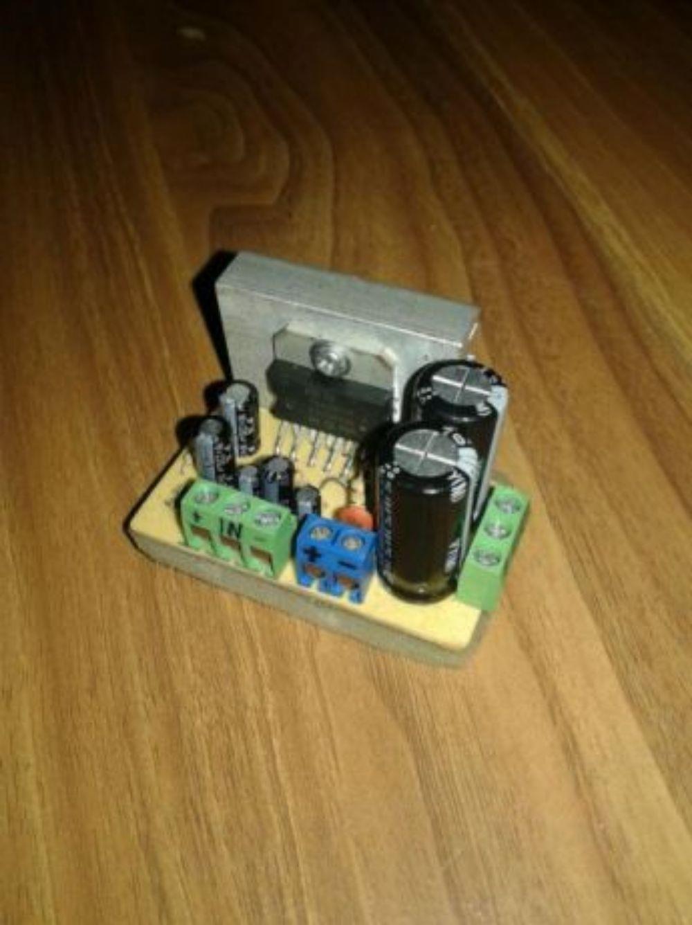 Amplificator 2 X 15 Wati Stereo - imagine 3