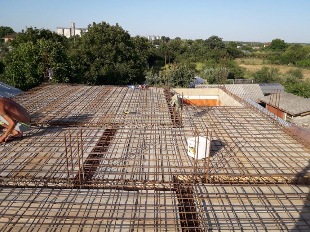 Lucratori finisori in constructi interioare ,exterioare - imagine 8