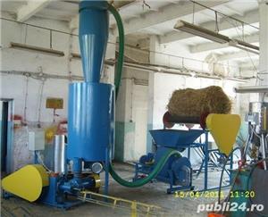 Linie presa bricheti, peleti pe Start Up 2025 Femeia Antreprenor 2025