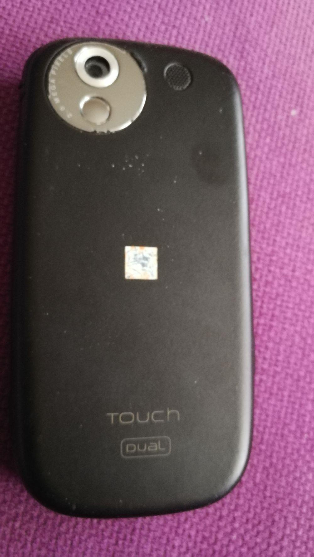 Telefon HTC touch dual - imagine 2