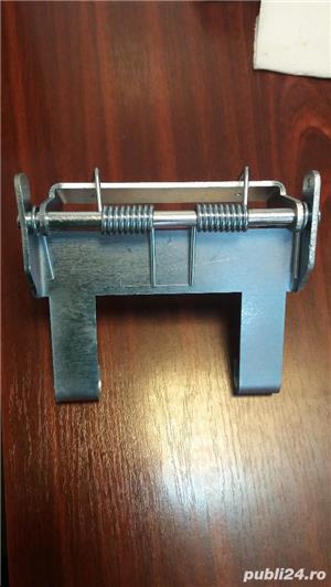 dispozitiv pentru rularea uniforma a  cablului de troliu - imagine 3