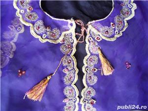 Capa din voal mov - imagine 4