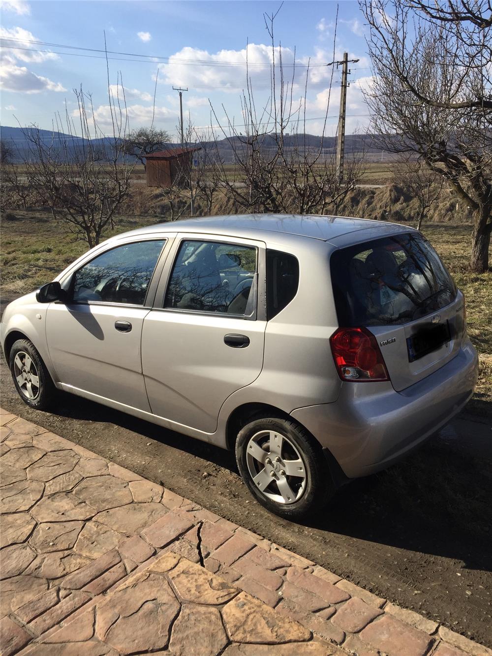 Chevrolet  Aveo - imagine 3 Chevrolet  Aveo - imagine 3