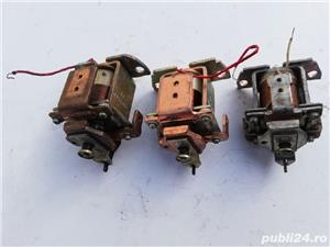 Releu anclansare 24v raba 