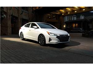 Inchirieri autoturisme, microbuze si autoutilitare - imagine 2