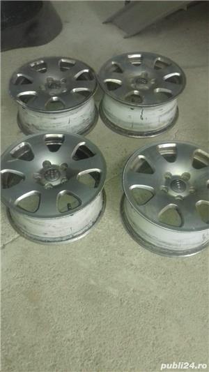 Dezmembrez audi a4 2.0 i 130 cp  an 2003  - imagine 2