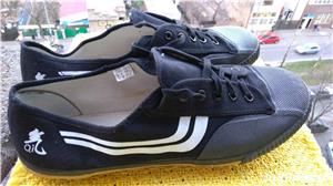 Tenisi Kwon mar 47 (31.5 cm) .