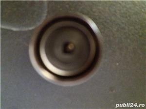 Vand pachet accesorii pMegan 2,an fabricatie 2005,Circ ,bricheta, scrumiera,cui remarcate. - imagine 2