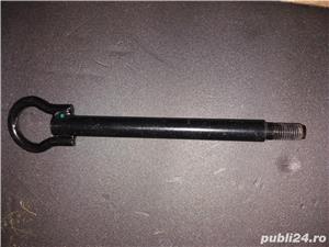 Vand pachet accesorii pMegan 2,an fabricatie 2005,Circ ,bricheta, scrumiera,cui remarcate. - imagine 5