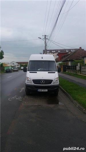 Inchiriez microbuze si autocare transport persoane, intre 8 - 50 locuri - imagine 4