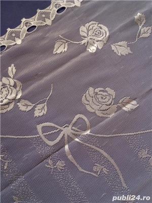 Perdea alba- NOUA- 30(60)x167 cm- cu trandafiri si fundite - imagine 4